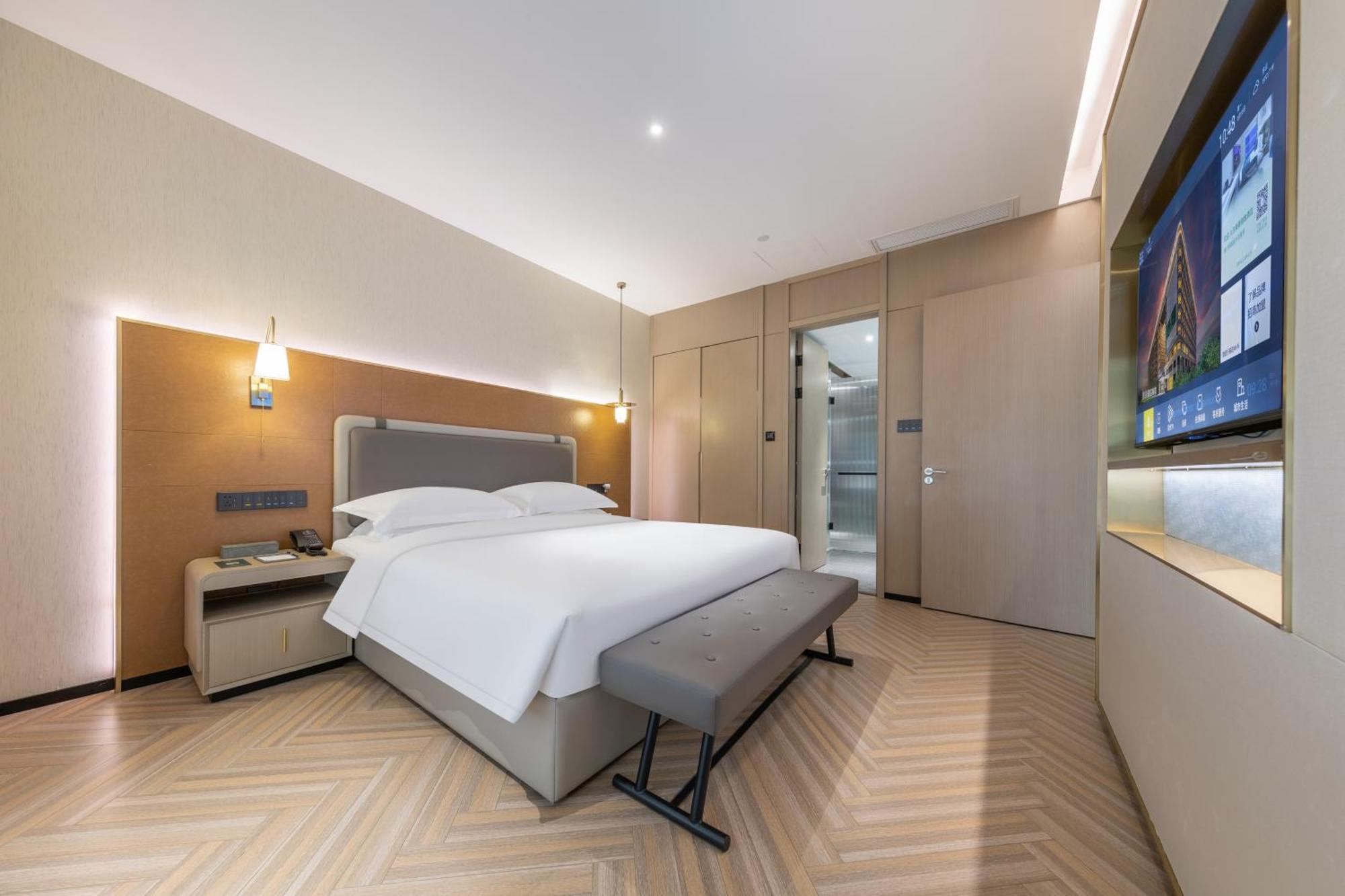 Guangzhou Baiyun Airport Mehood Liz Hotel Free Shuttle Bus To Airport Екстериор снимка